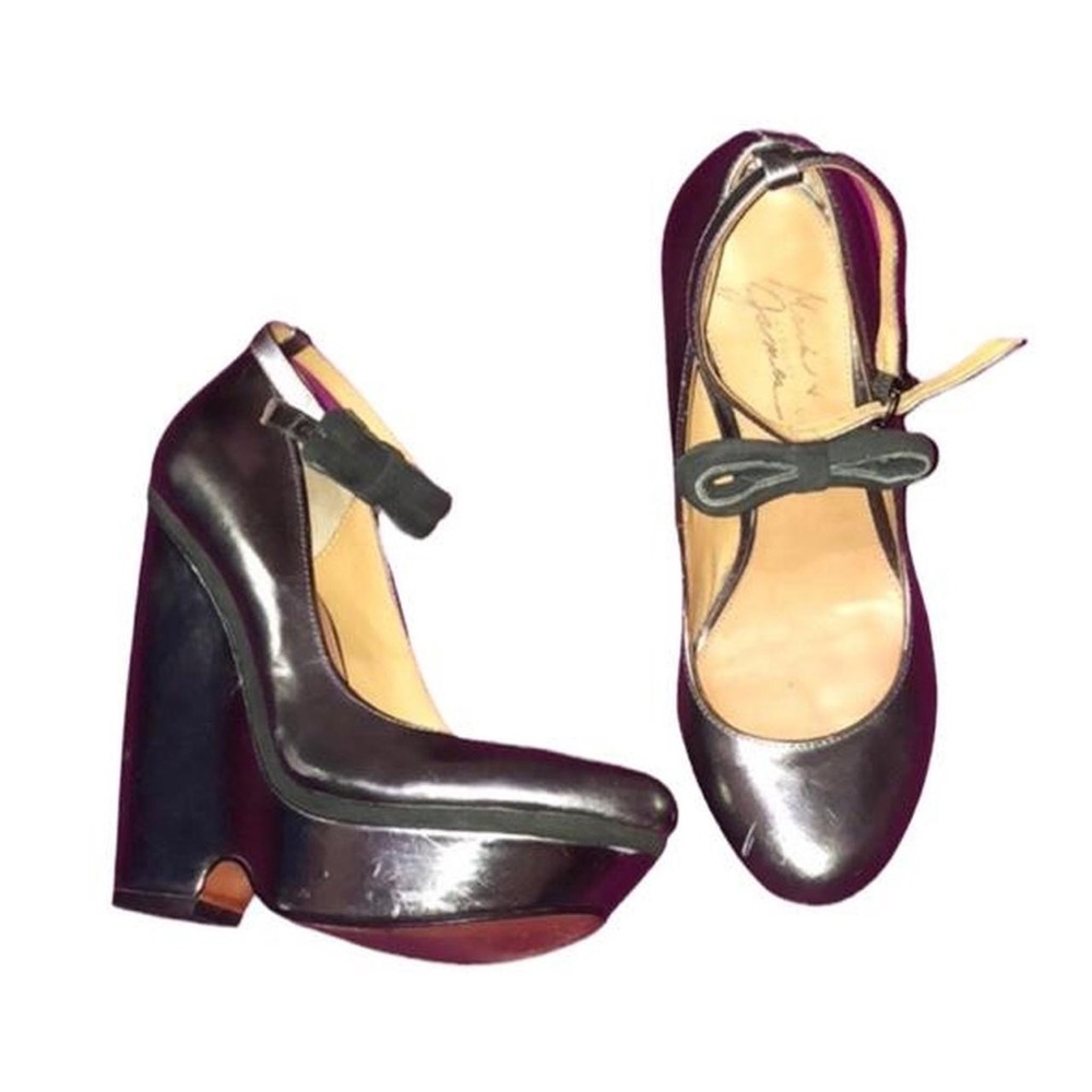 Badgely Mischka Wedges